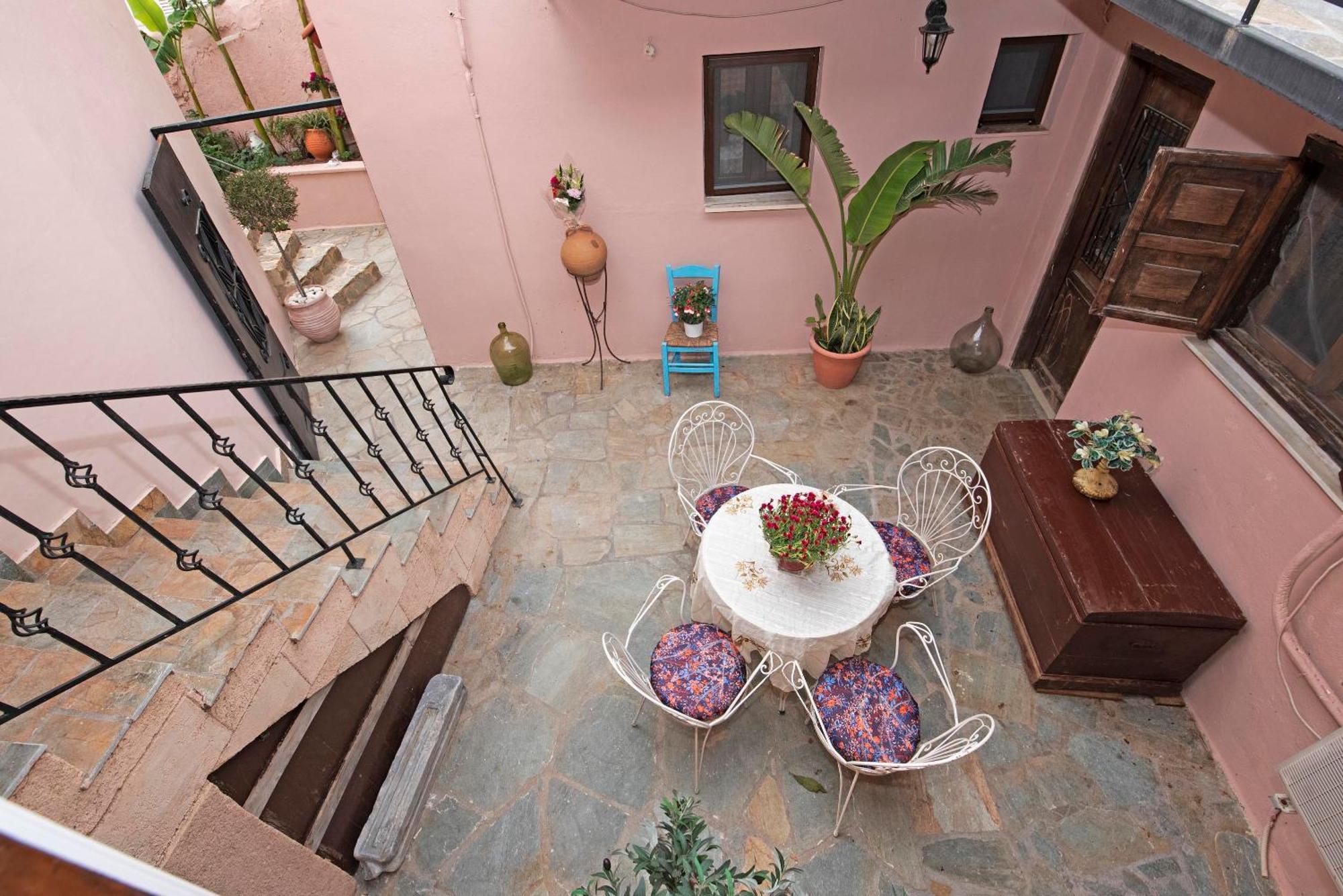 Arionos Rooms - Old Town Rhodes City Екстериор снимка