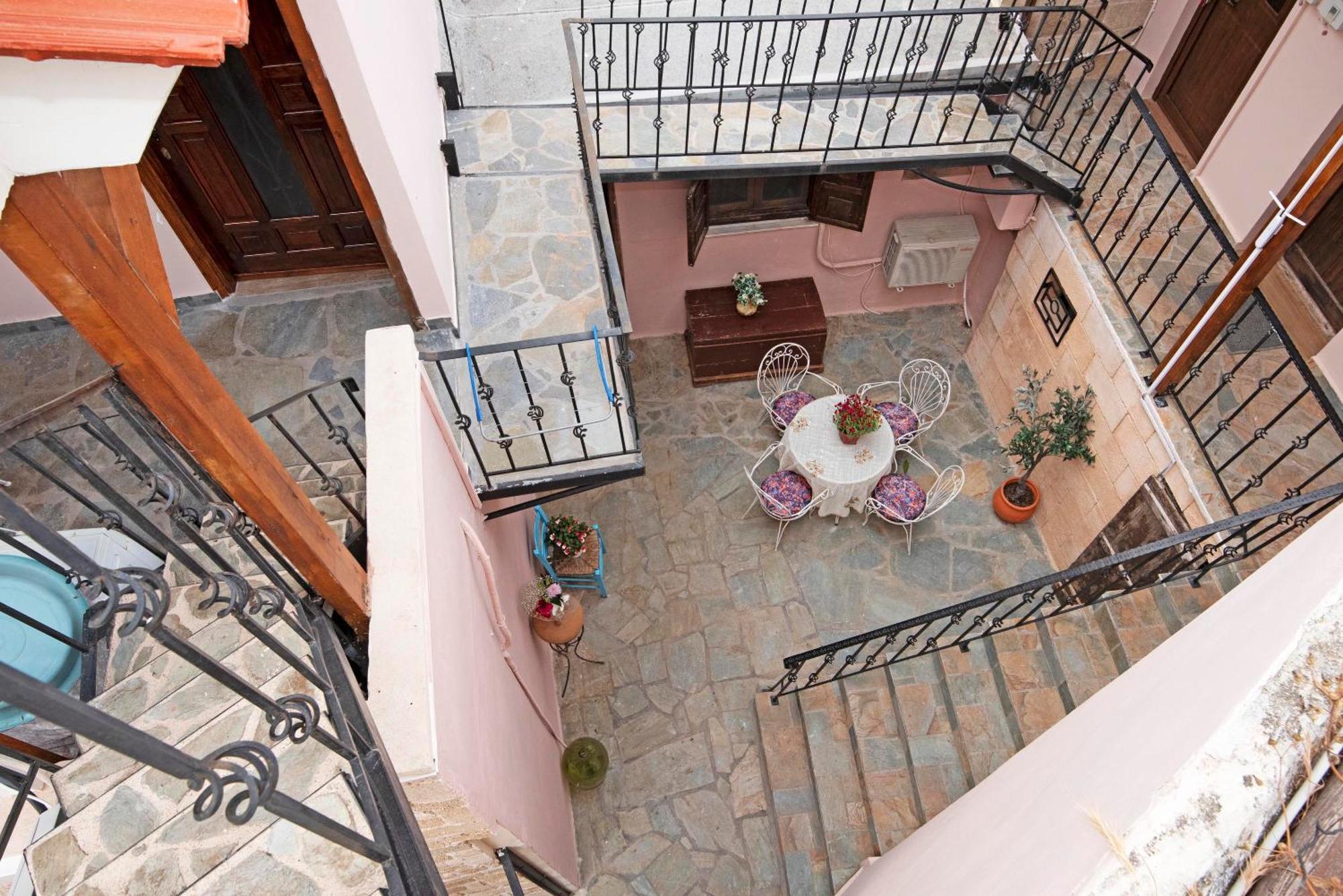 Arionos Rooms - Old Town Rhodes City Екстериор снимка